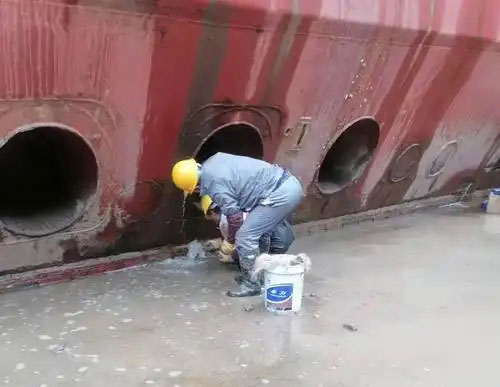 张港镇船坞堵漏